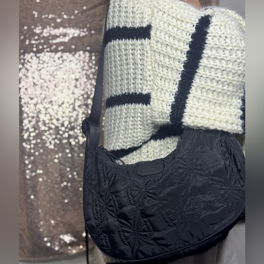 Damson Madder Crescent Bow-embroidered Satin Shoulder Bag - Picture 7 of 9